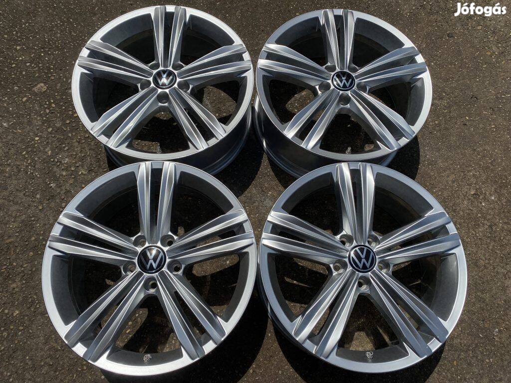 4db gyári 18" VW Tiguan [Sebring] alufelni. ("3342")